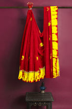 Load image into Gallery viewer, Designer Viscose Georgette Saree – Authentic Bandhani