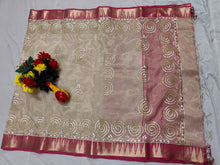 Load image into Gallery viewer, Stylish Zari Embellished Kota Saree

