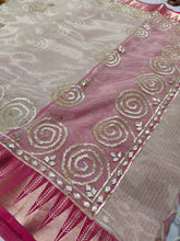 Load image into Gallery viewer, Stylish Zari Embellished Kota Saree

