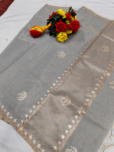 Load image into Gallery viewer, Minimalist Zari Embellished Kota Saree
