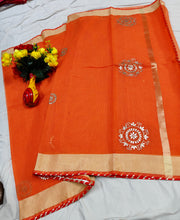 Load image into Gallery viewer, Elegant Handwoven Kota Doria Saree
