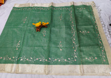 Load image into Gallery viewer, Stylish Zari Embellished Kota Saree
