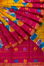Load image into Gallery viewer, Traditional Print Saree In Cotton Gathchola Fabric
