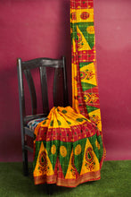 Load image into Gallery viewer, Ethnic Rajasthani Print Cotton Saree
