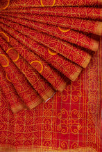 Load image into Gallery viewer, Perfect Gathchola Saree for Office Wear
