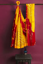 Load image into Gallery viewer, Classic Bandhani Saree with Blouse Piece – Dry Clean Only