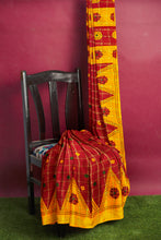 Load image into Gallery viewer, Gathchola Saree – Where Comfort Meets Tradition

