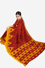 Load image into Gallery viewer, Gathchola Saree – Where Comfort Meets Tradition
