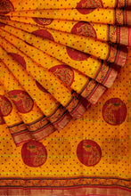Load image into Gallery viewer, Graceful Gathchola Cotton Saree
