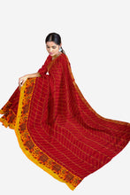 Load image into Gallery viewer, Cotton Saree with Gathchola Design
