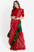 Load image into Gallery viewer, A 'Must-Have' Pure Bandhani Viscose Georgette Saree
