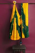 Load image into Gallery viewer, Handloom Pure Bandhani Viscose Georgette Saree