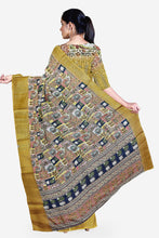 Load image into Gallery viewer, Wedding Wear Soft Silk Saree with Banarasi Border